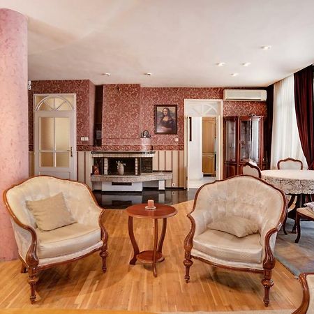 Aristocratic, Elegant, Designer Top Central Apartment Sofia Zewnętrze zdjęcie