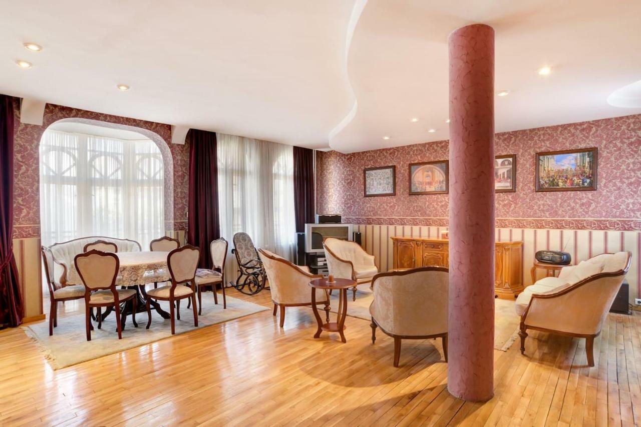 Aristocratic, Elegant, Designer Top Central Apartment Sofia Zewnętrze zdjęcie
