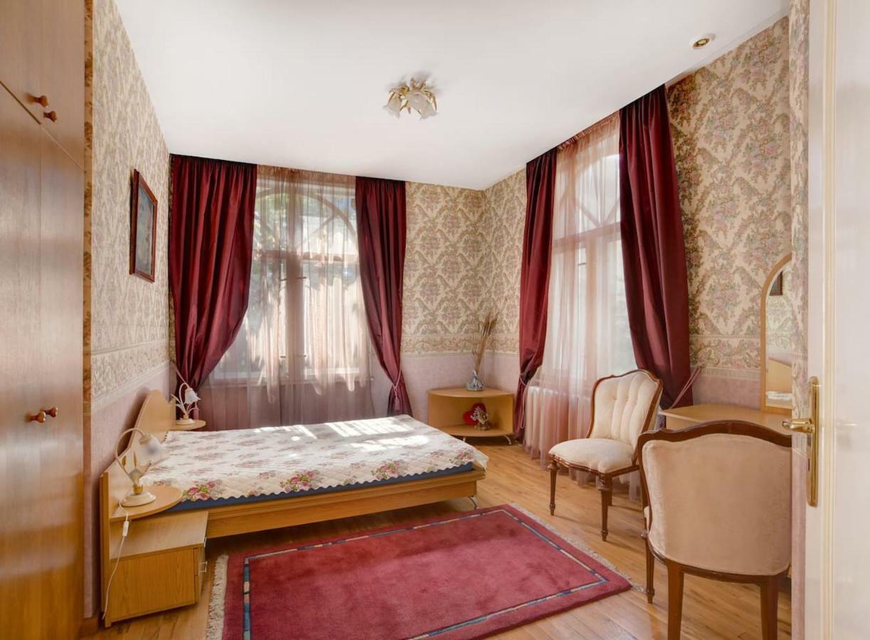 Aristocratic, Elegant, Designer Top Central Apartment Sofia Zewnętrze zdjęcie